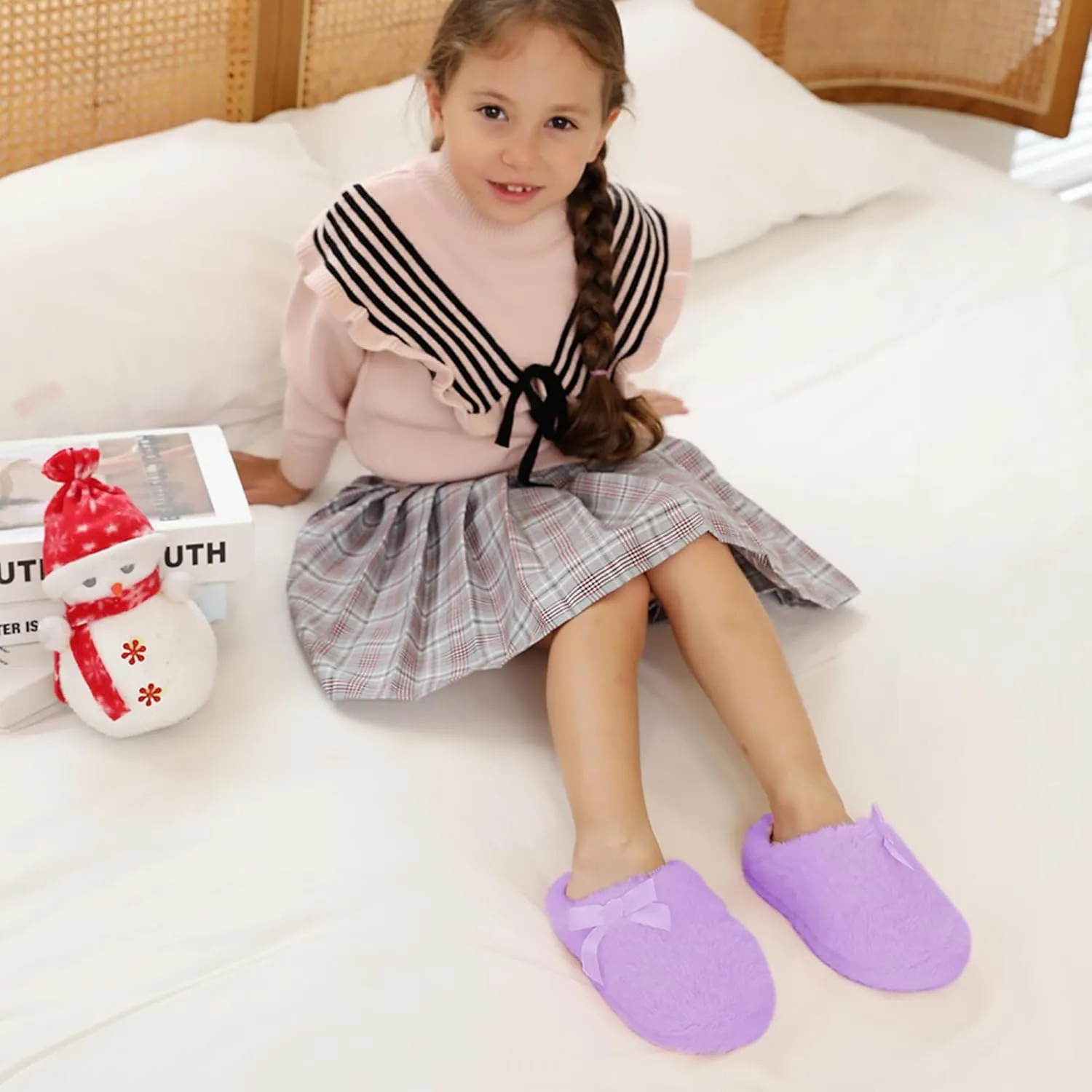 Girls Plush Faux Fur Slip on House Slippers Clog with Memory Foam - Bedroom Slippers Outdoor Indoor Faux Fur Lined