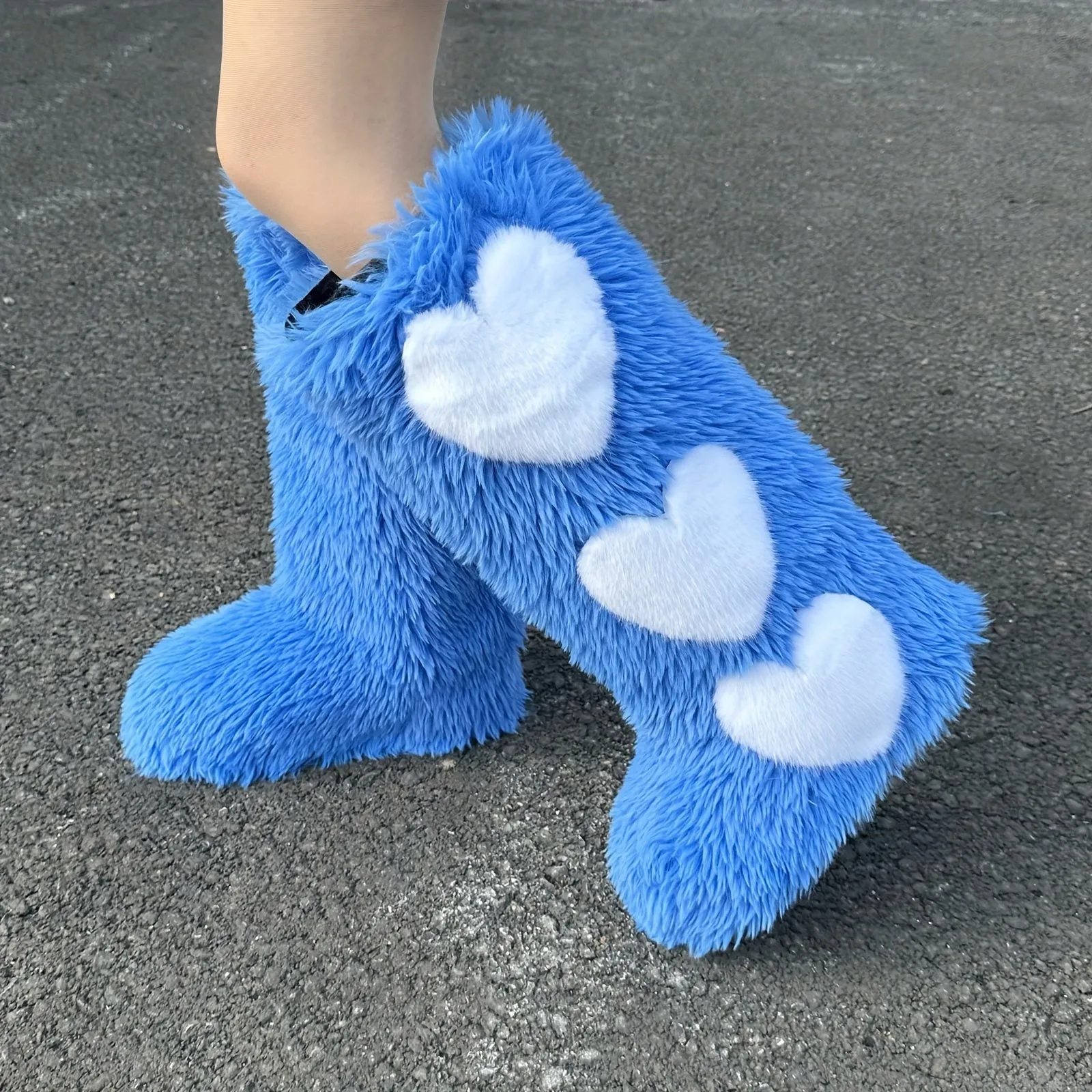 Heart Design Fashionable Fur Boots