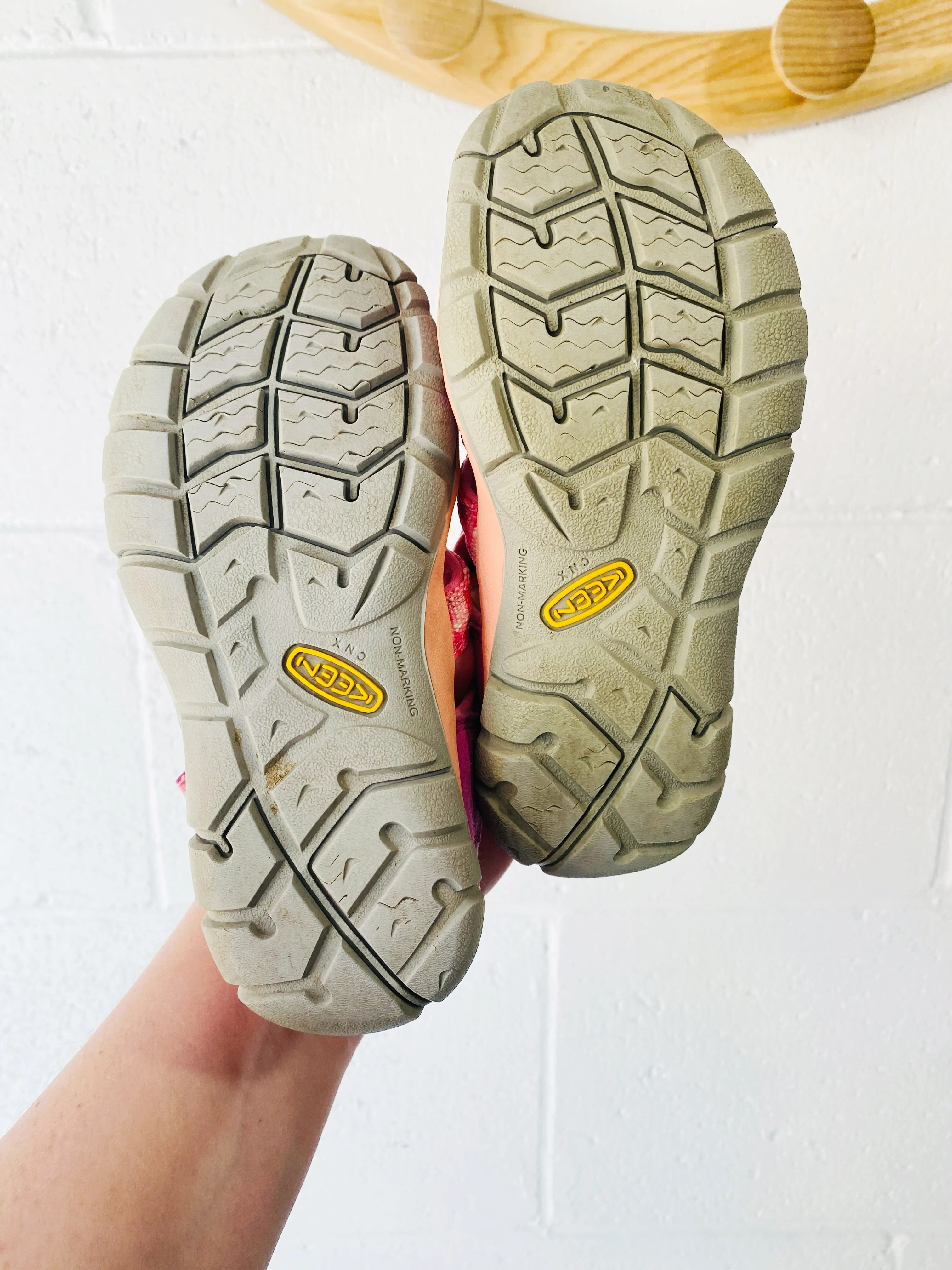 Keen Pink Seacamp Sandals, size 11