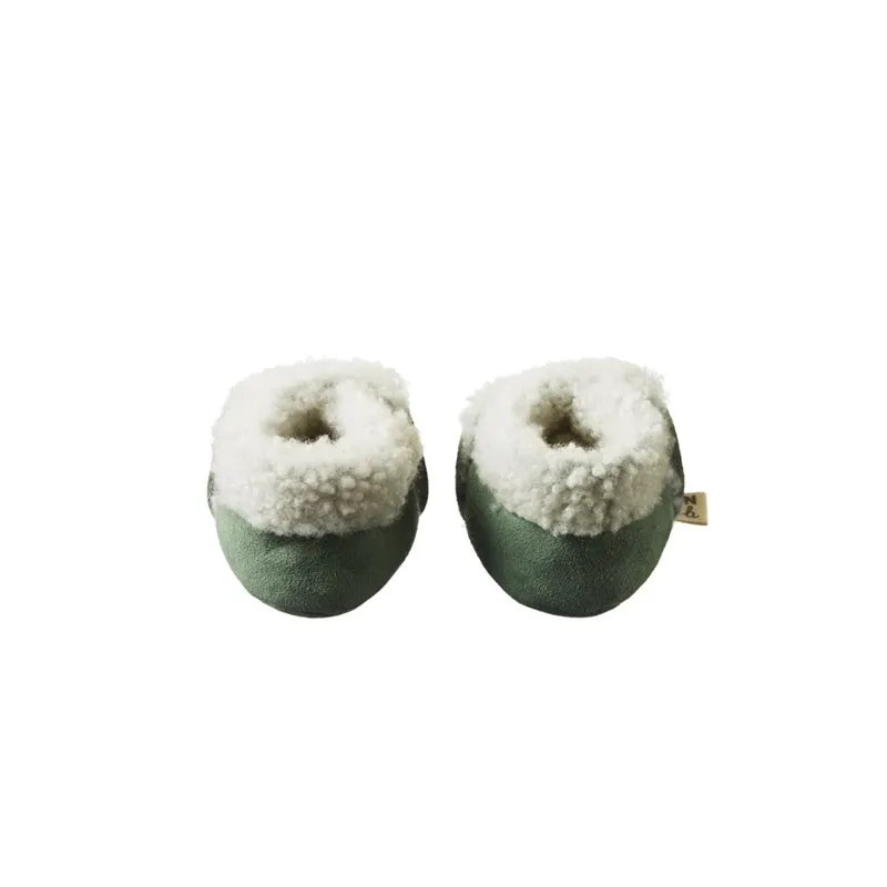 Nature Baby - Lambskin Booties - Lily Pad