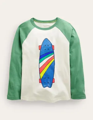 Raglan T-shirt-Deep Grass Green Skateboard