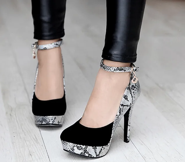 STEPPING OUT PLATFORM PUMPS